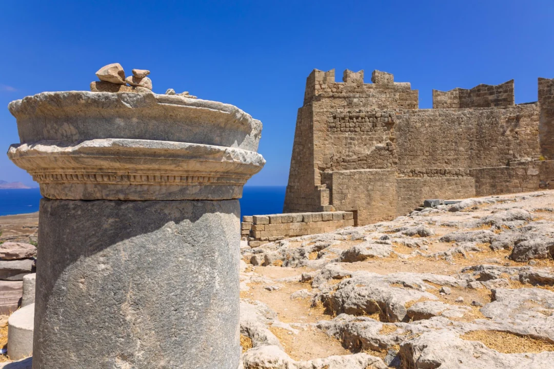 Góry i natura — Akropol w Lindos Rodos Grecja