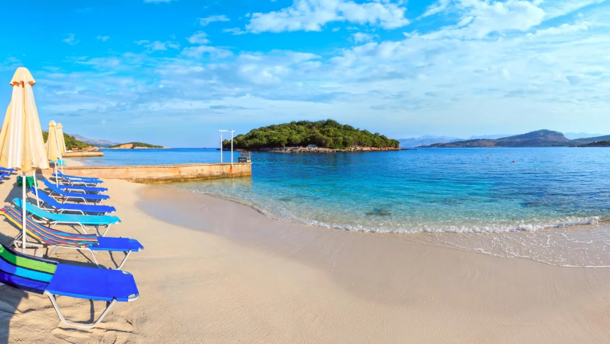 Plaża i wybrzeże — wakacje w Albanii