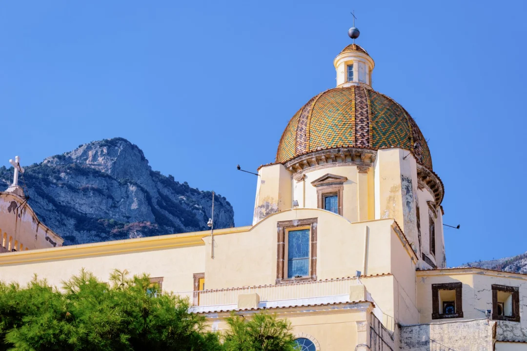 Góry i natura — Amalfi Włochy