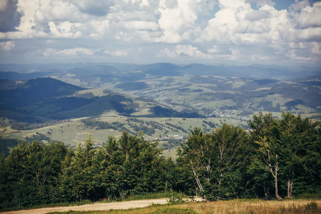 Kurort i widoki — Bieszczady Polska