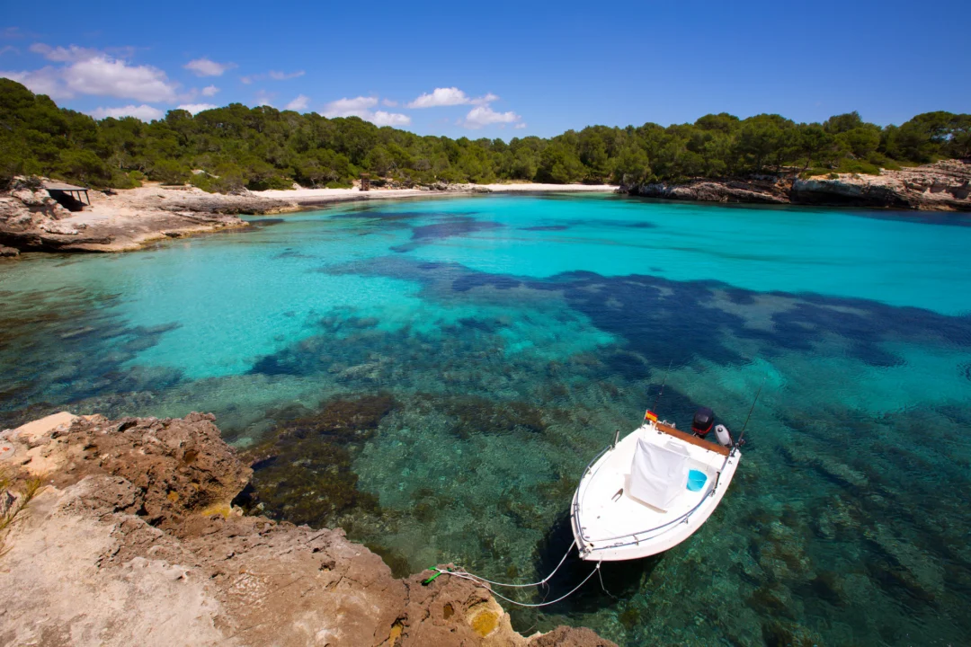 Miasto i architektura — Cala Galdana Minorka Hiszpania