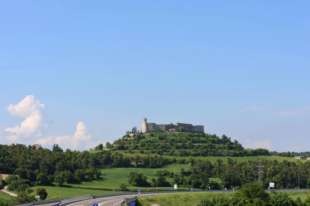 Atrakcje turystyczne — Castel del Monte Apulia Włochy