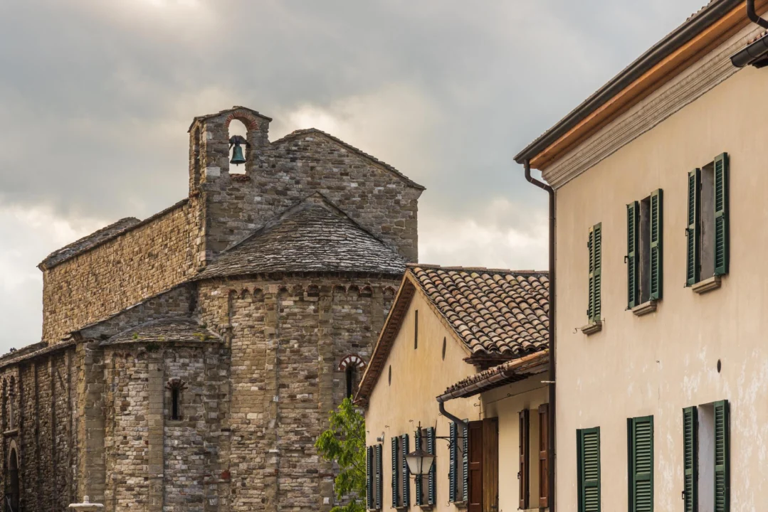 Góry i natura — Cortona Toskania Włochy