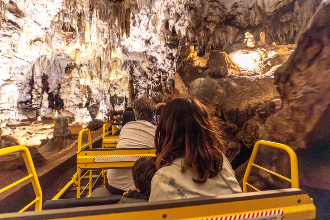 Atrakcje turystyczne — Cueva de Altamira Zielone Wybrzeże Hiszpania