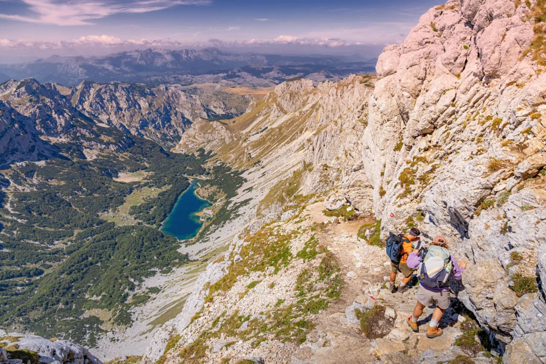 Kurort i widoki — Czarnogórska Riviera Macedonia Zachodnia Czarnogóra