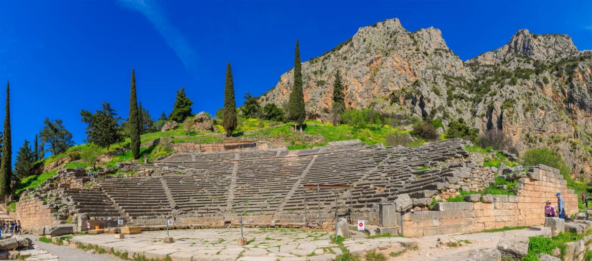 Góry i natura — Delphi Grecja