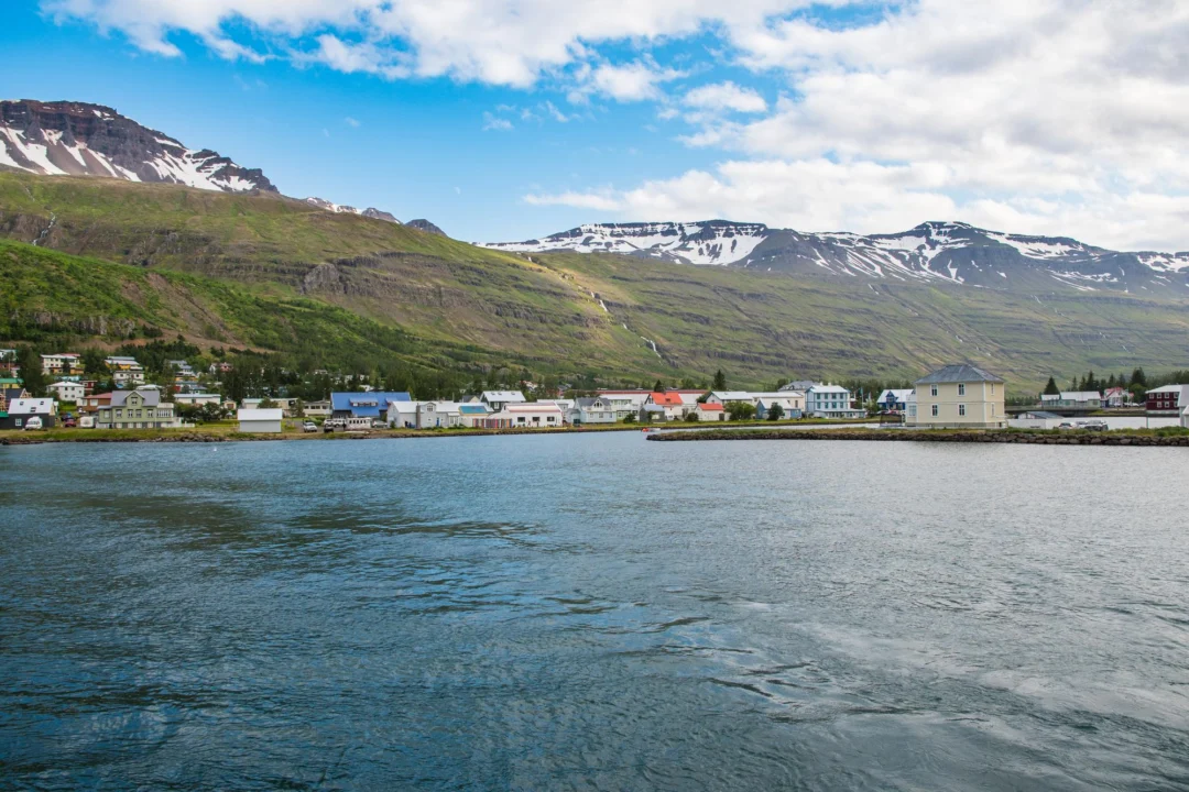 Miasto i architektura — Fiordy Wschodnie Islandia