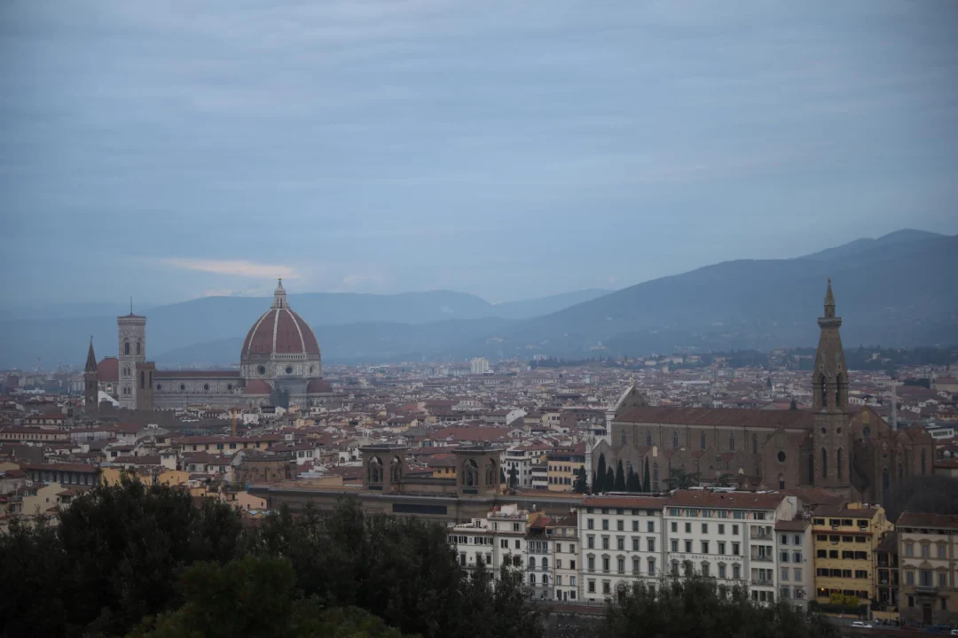 Góry i natura — Florencja i katedra Santa Maria del Fiore Włochy