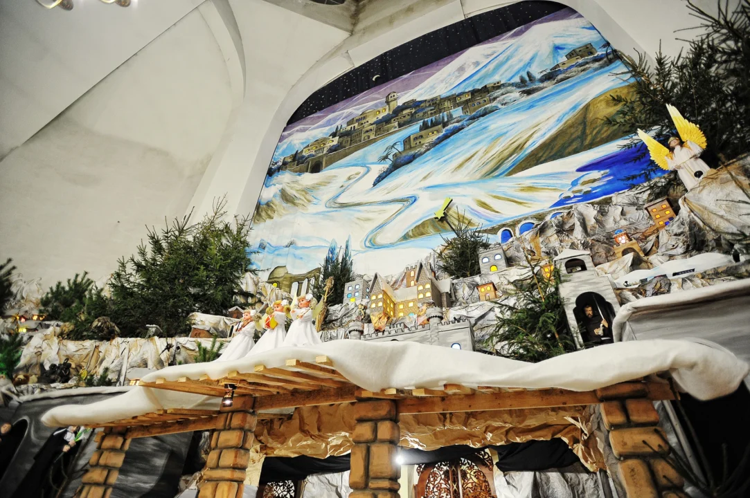 Atrakcje turystyczne — Galeria Sztuki Narodowej Tirana Albania