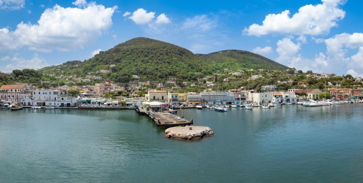Miasto i architektura — Ischia Kampania Włochy