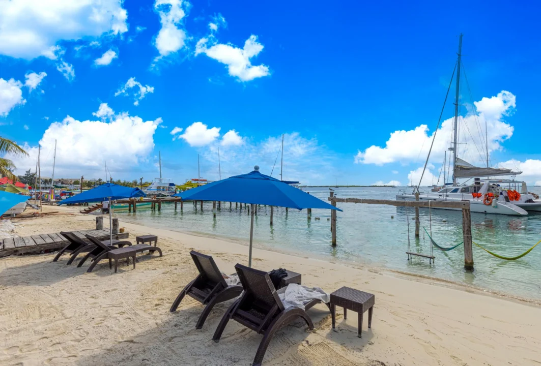 Góry i natura — Isla Mujeres Riviera Maya Hiszpania