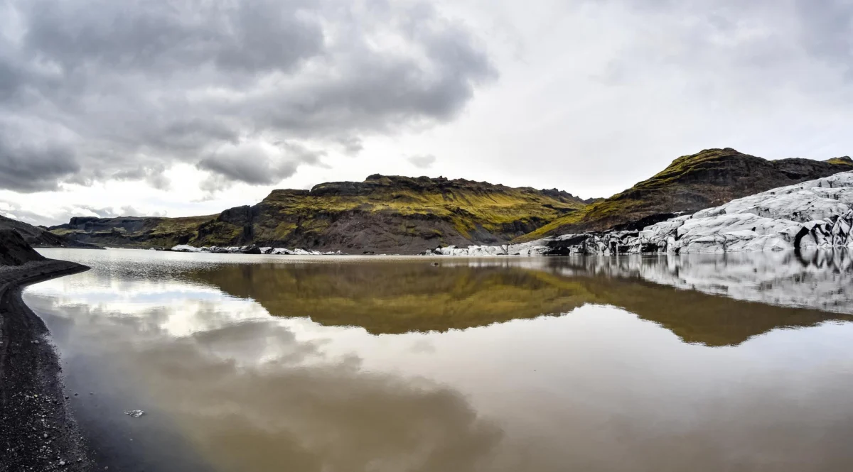 Plaża i wybrzeże — wakacje w Islandia