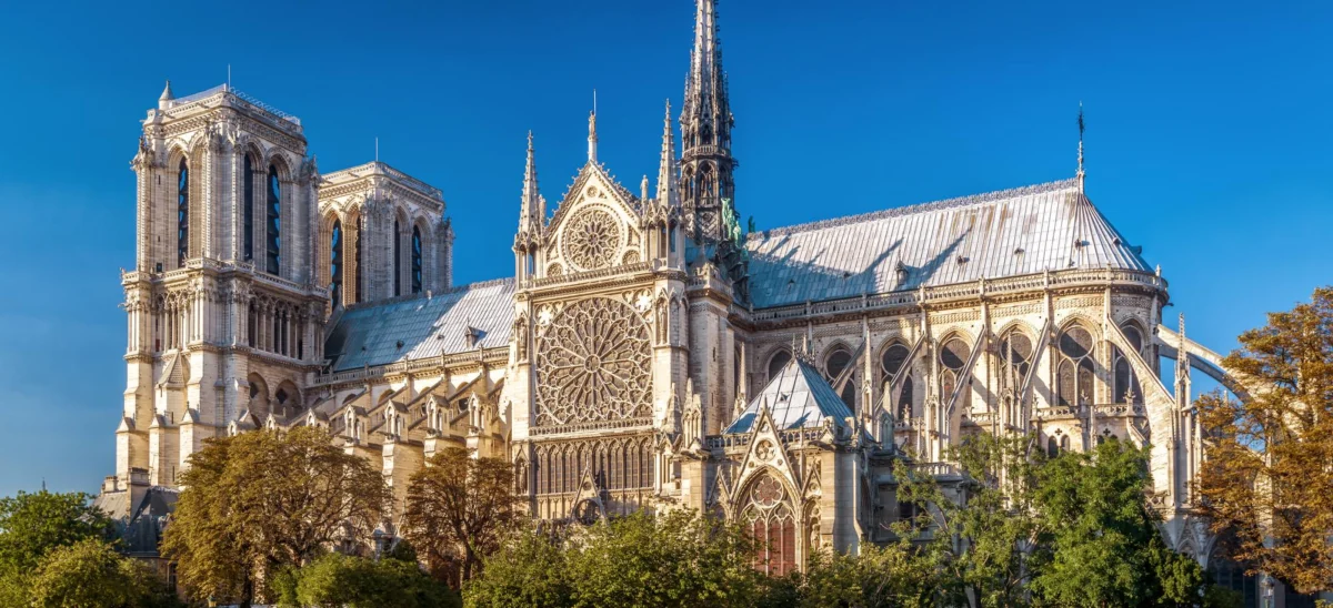 Plaża i wybrzeże — wakacje w Katedra Notre-Dame Francja