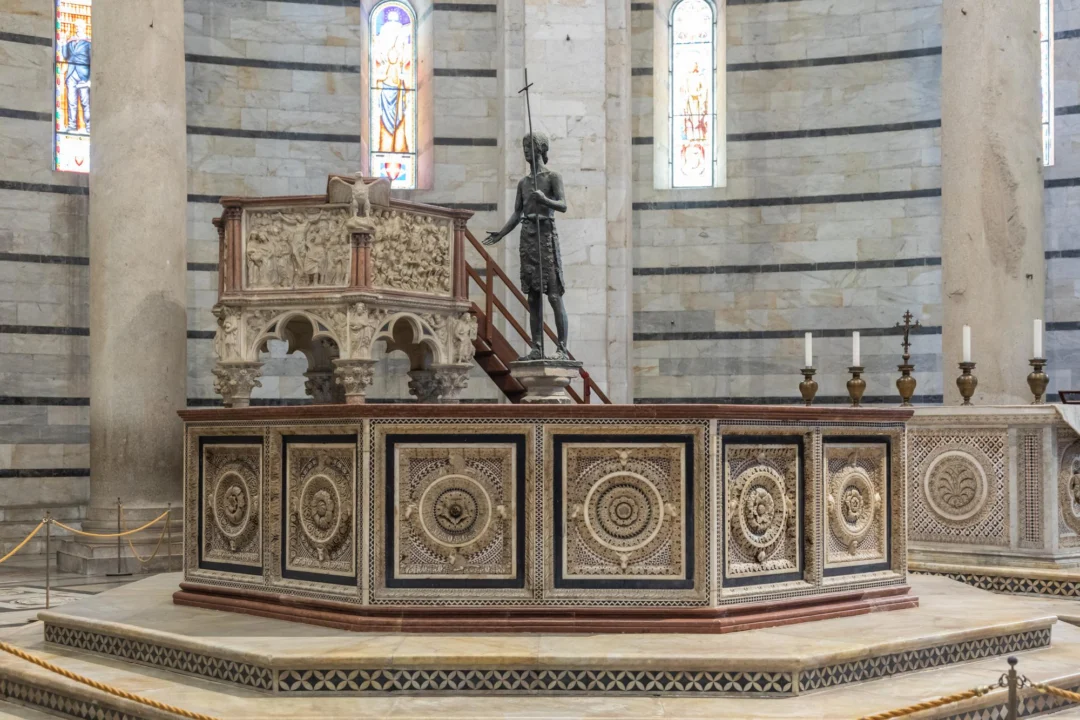 Miasto i architektura — Katedra w Neapolu Neapol Włochy