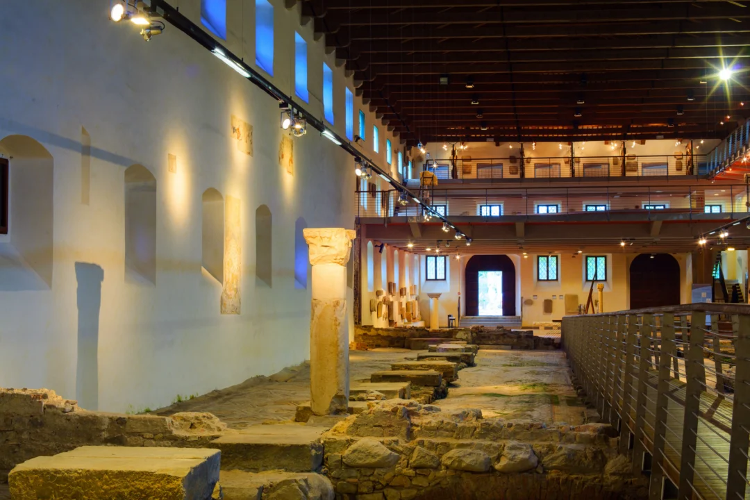 Góry i natura — Klasztor Agios Markos Chios Grecja