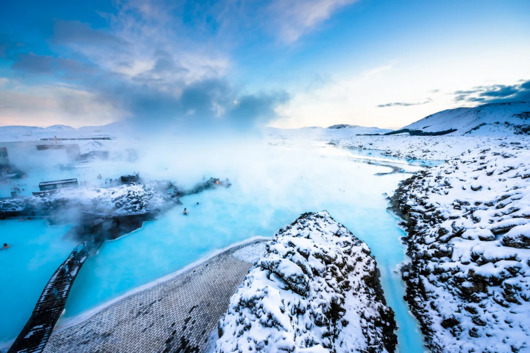 Atrakcje turystyczne — Laguna Błękitna Islandia