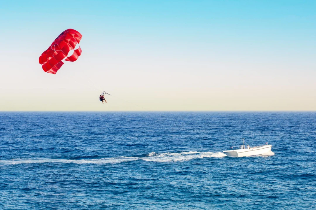 Góry i natura — Life Beach Club Ayia Napa Cypr