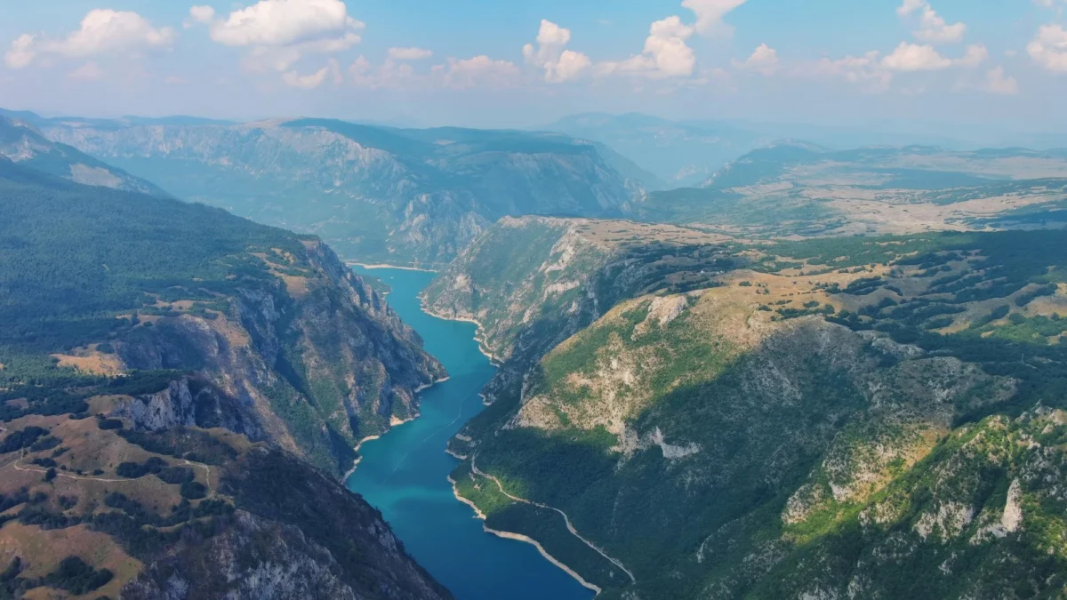 Atrakcje turystyczne — Miasteczko Plužine Macedonia Zachodnia Czarnogóra