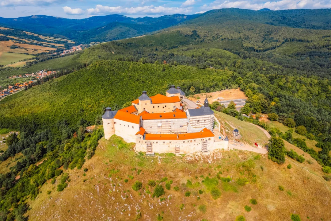 Kurort i widoki — Miasteczko Skiathos Skiathos Grecja