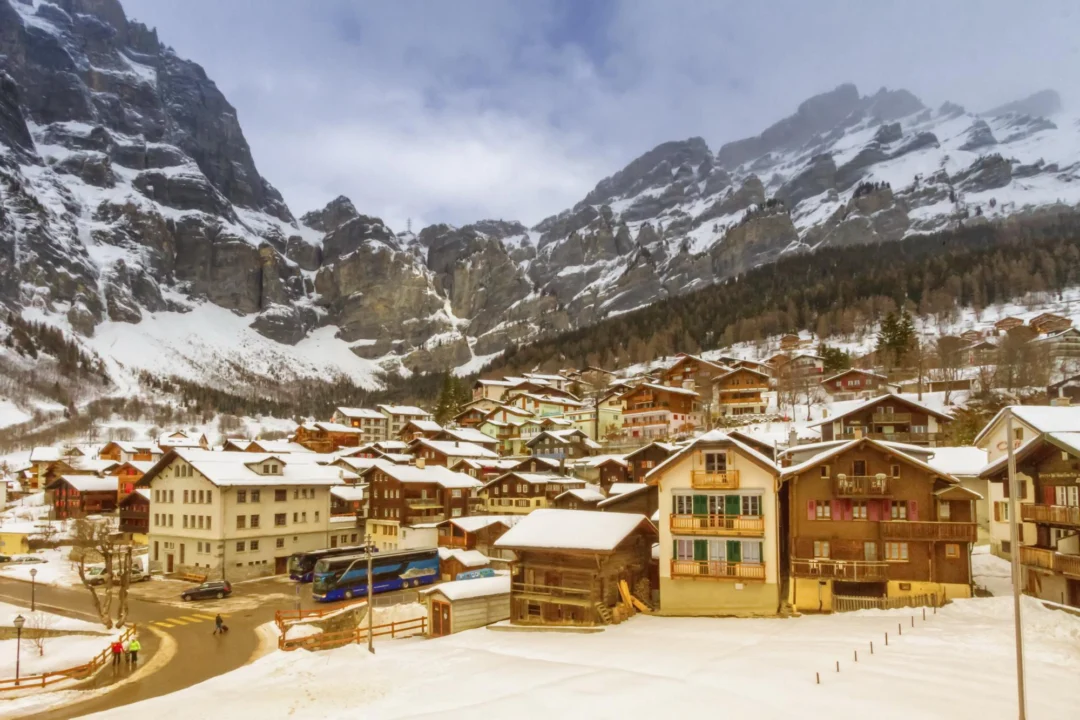 Góry i natura — Monte Bianco Dolina Aosty Włochy