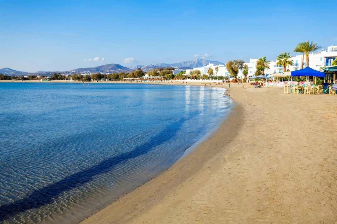 Kurort i widoki — Muzeum Archeologiczne w Naxos Naxos Grecja