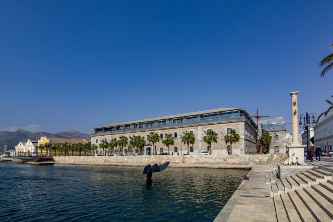 Plaża i wybrzeże — wakacje w Muzeum Morskie w Chanii Kreta Zachodnia Grecja
