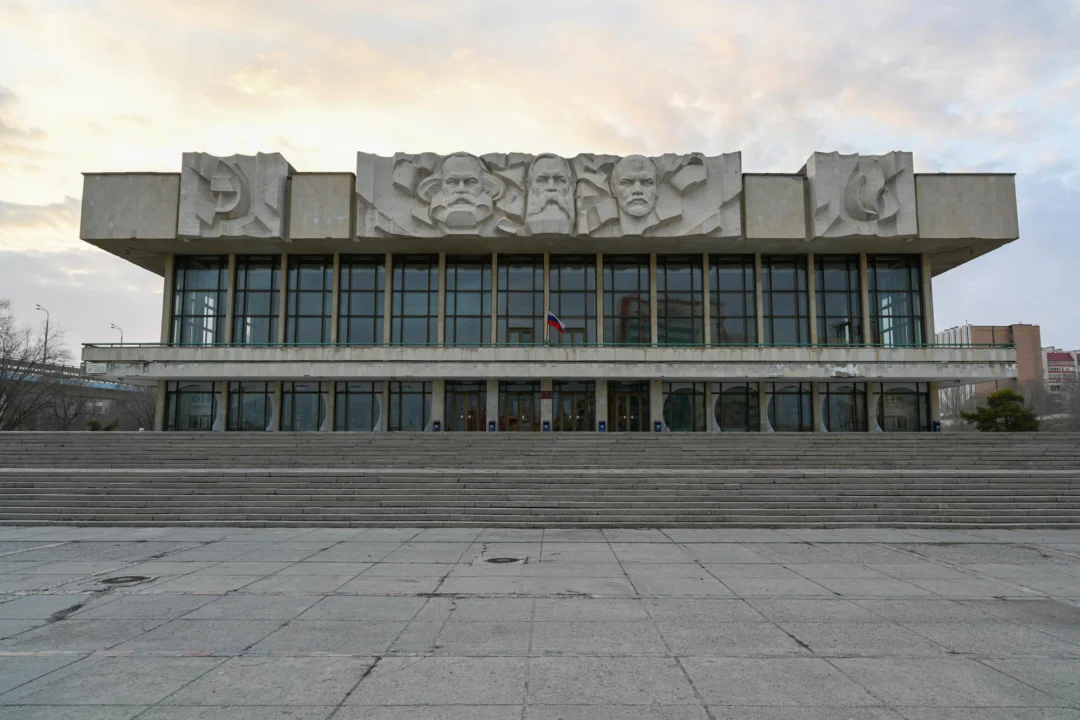 Plaża i wybrzeże — wakacje w Muzeum Narodowe Historii Tirana Albania