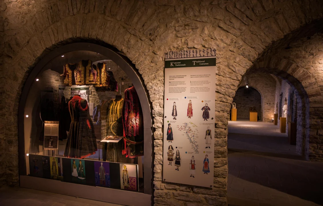 Góry i natura — Muzeum w Janinie Epirus Grecja