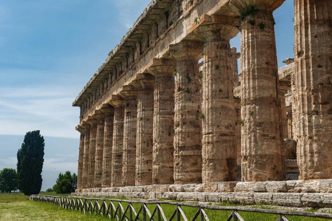 Góry i natura — Paestum Kampania Włochy