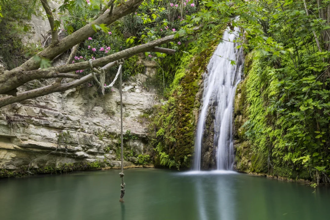 Góry i natura — Pafos Cypr
