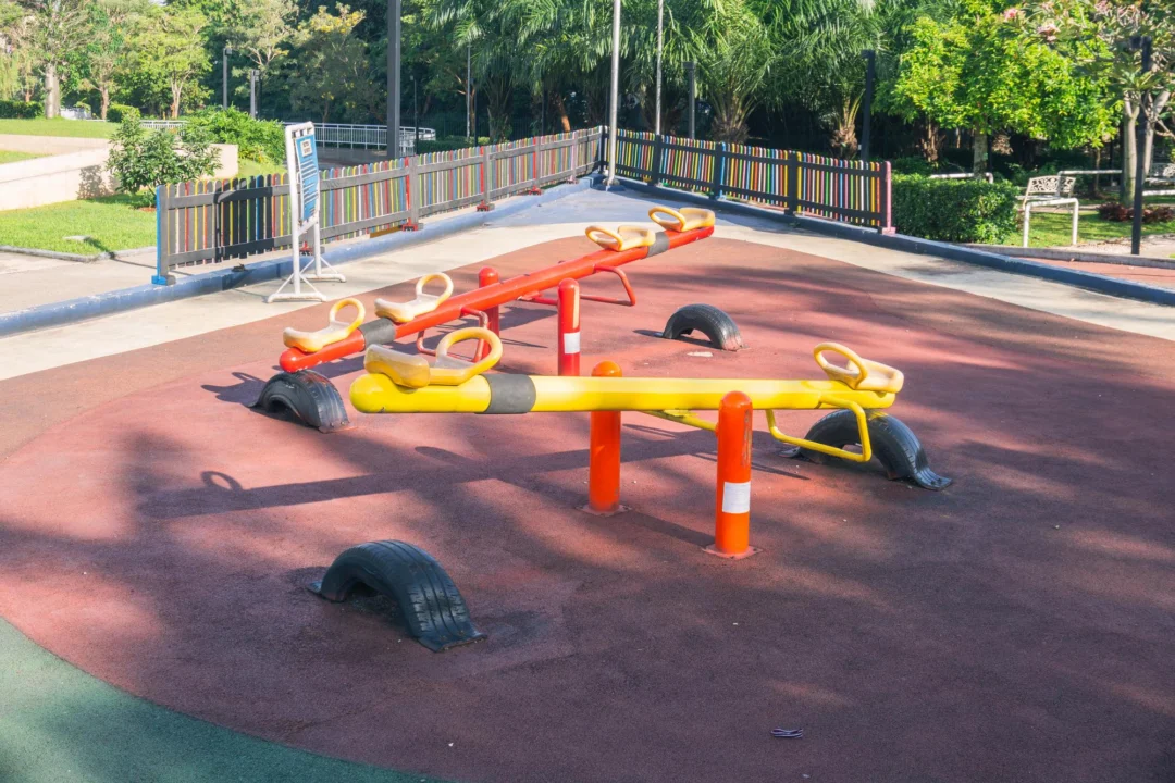 Atrakcje turystyczne — Park Rinia Tirana Albania
