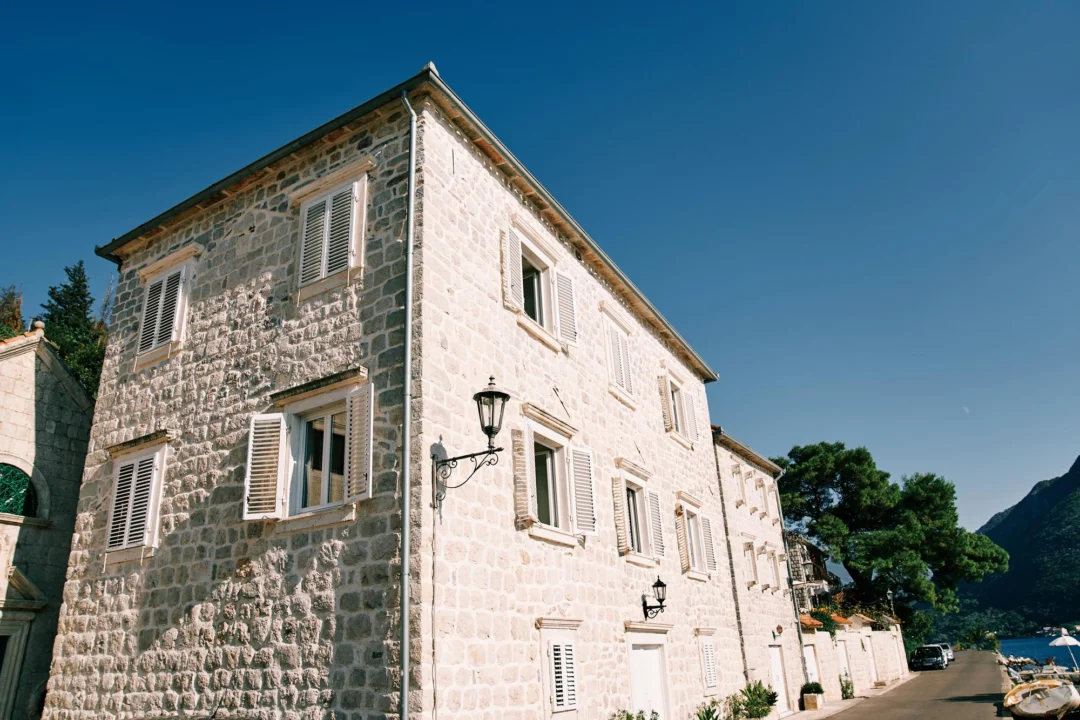 Plaża i wybrzeże — wakacje w Perast Czarnogóra