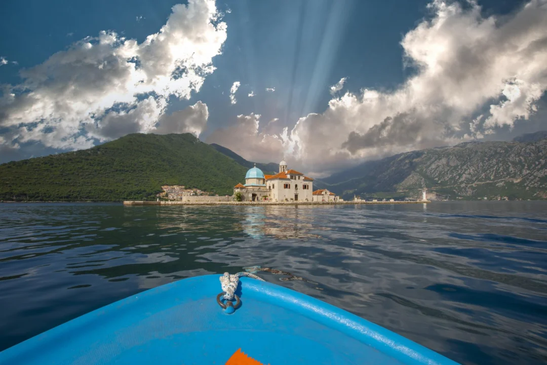 Góry i natura — Perast Czarnogóra