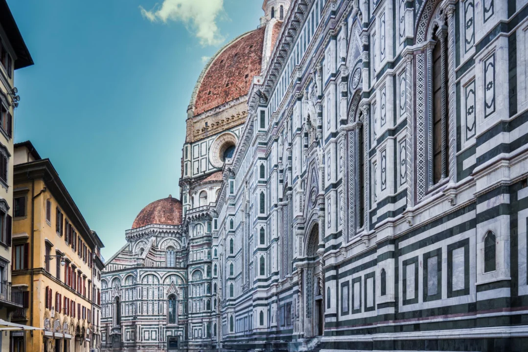 Miasto i architektura — Piazza del Duomo Florencja Włochy