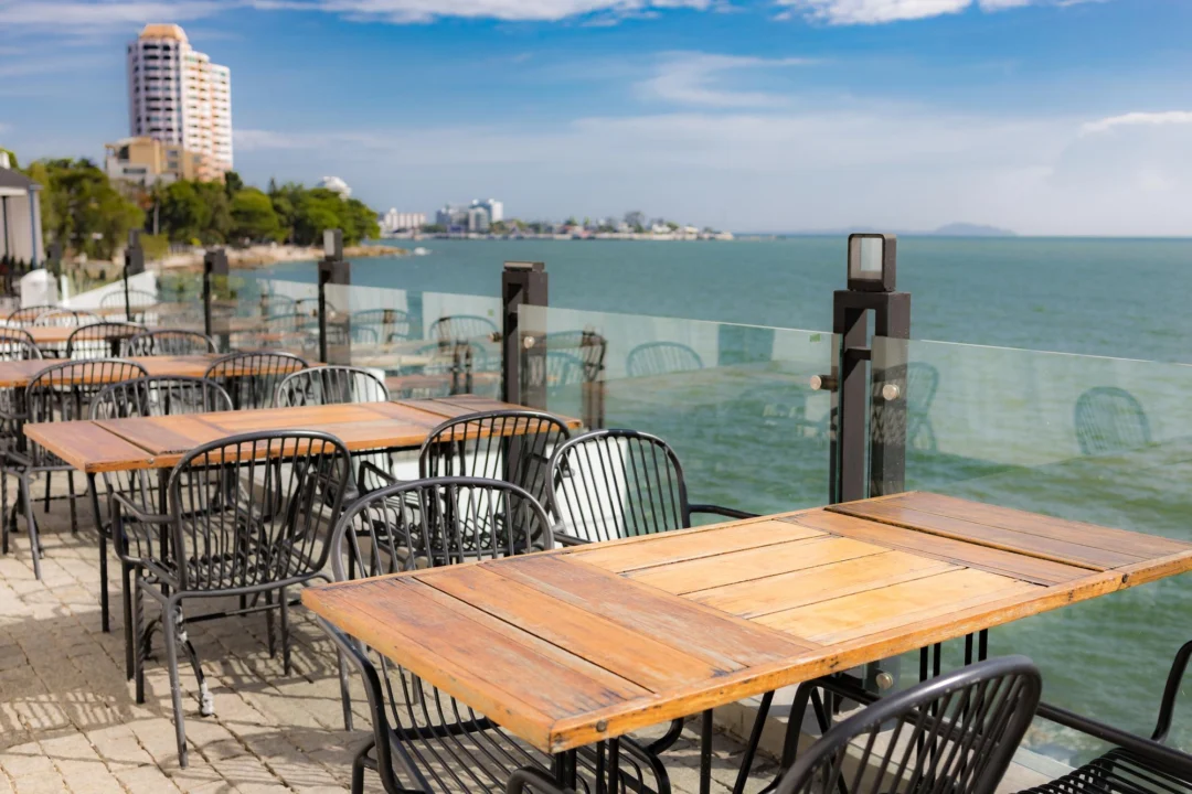 Atrakcje turystyczne — Plaża Barceloneta Barcelona Hiszpania