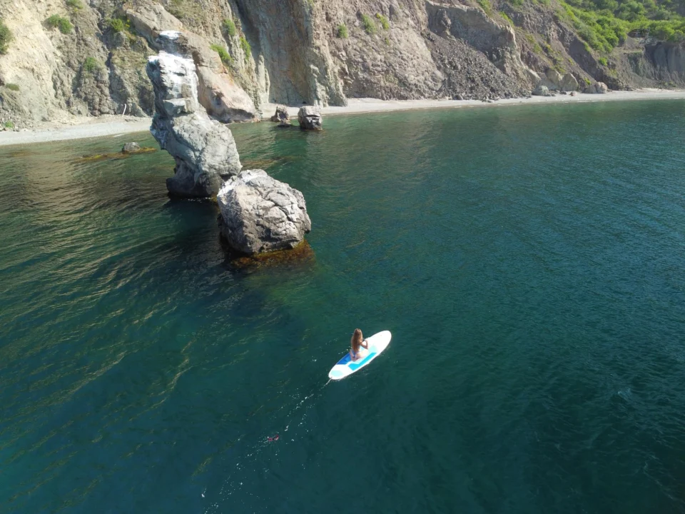 Atrakcje turystyczne — Plaża Cala Comte Ibiza Hiszpania
