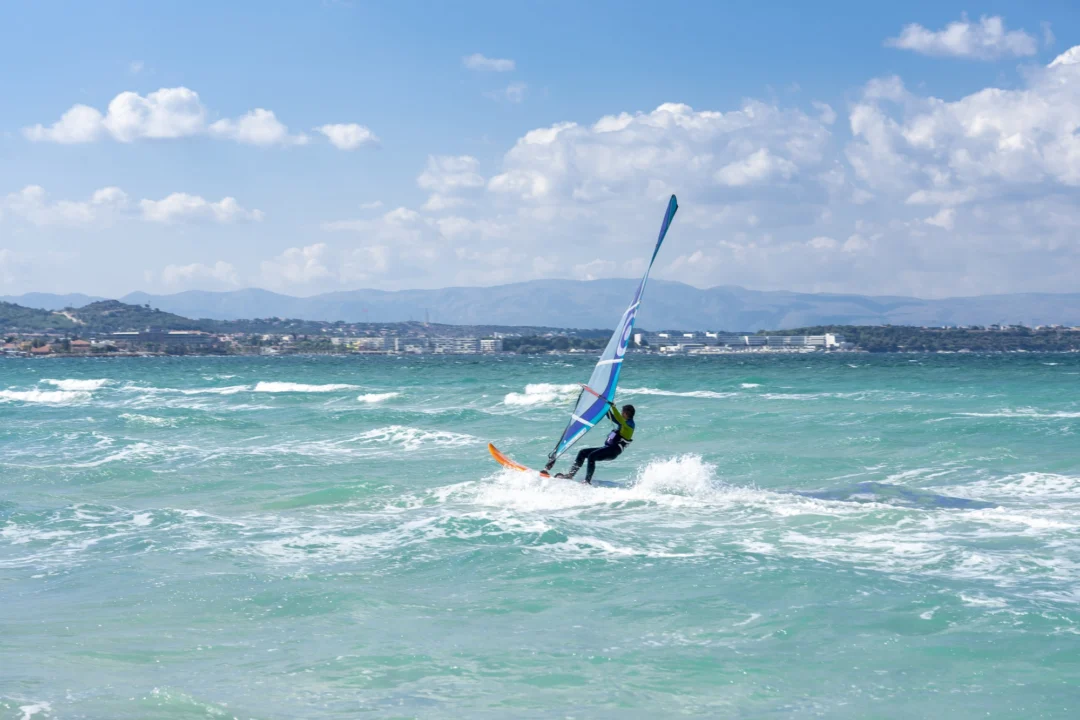 Kurort i widoki — Plaża Cesme Izmir Turcja