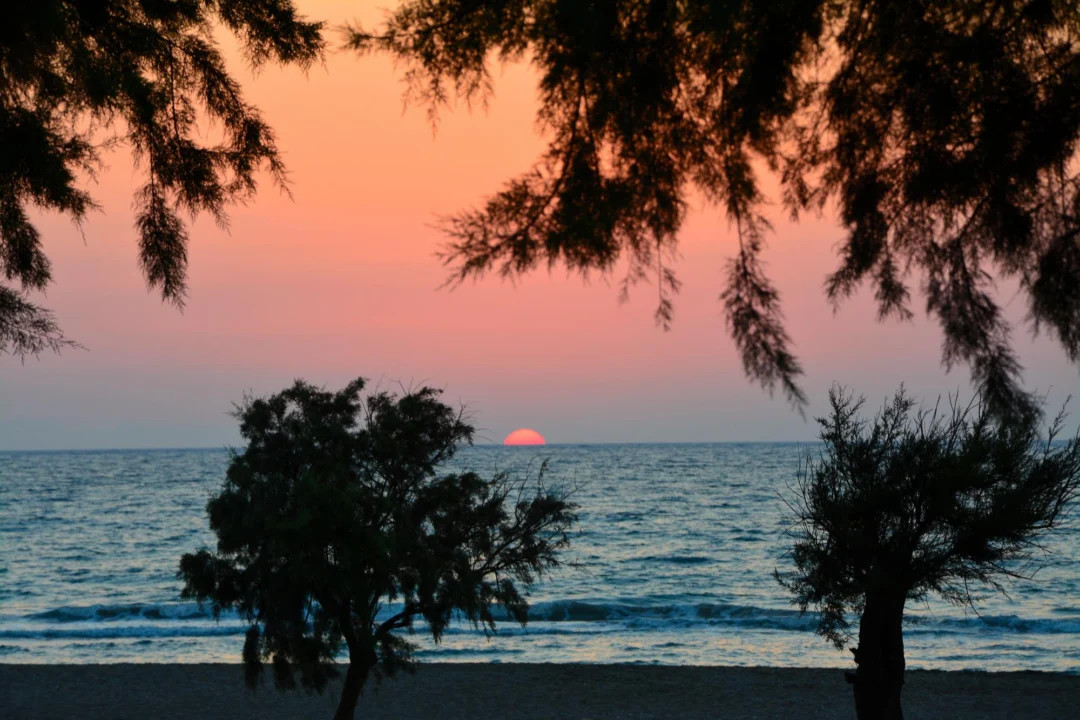 Góry i natura — Plaża Lemonakia Samos Grecja