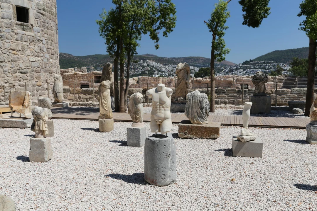Atrakcje turystyczne — Plaża Plaka Naxos Grecja