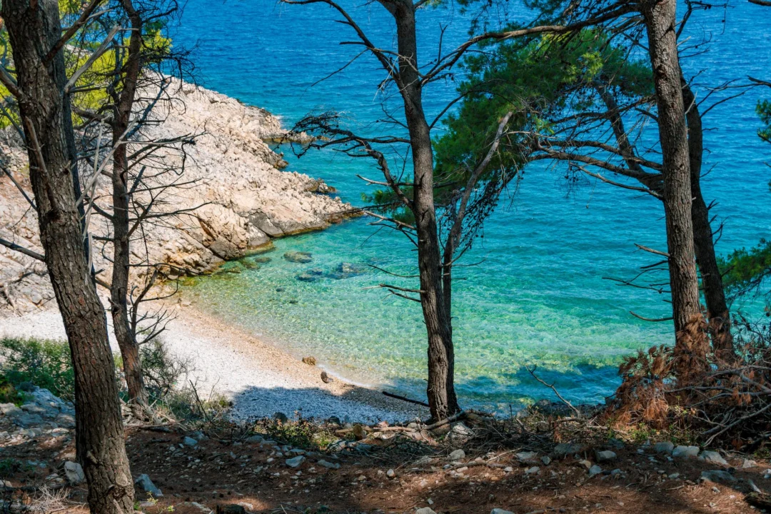 Góry i natura — Plaża Tsamadou Samos Grecja