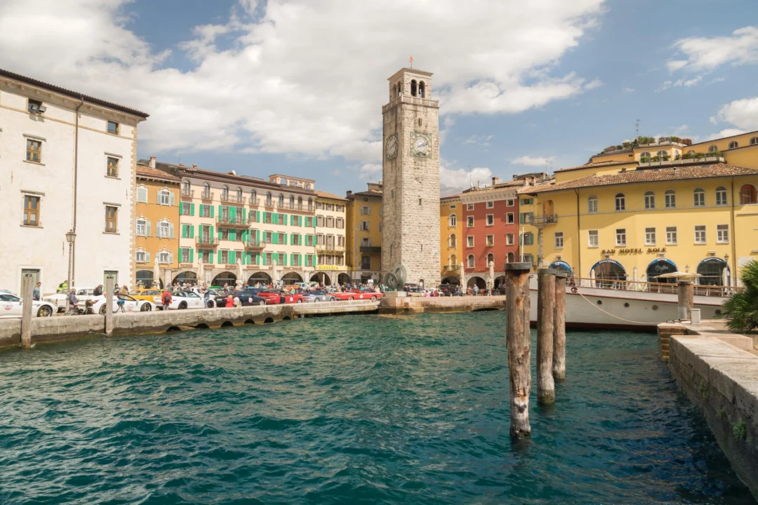 Góry i natura — Riva del Garda Trentino Włochy