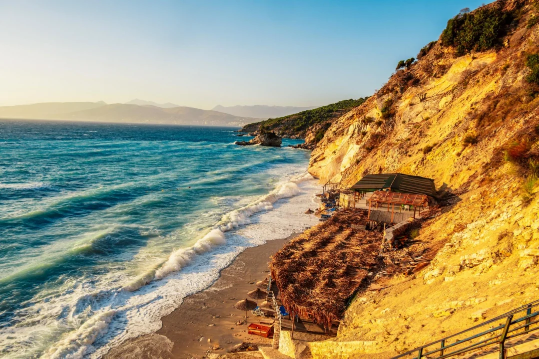Plaża i wybrzeże — wakacje w Saranda Albania