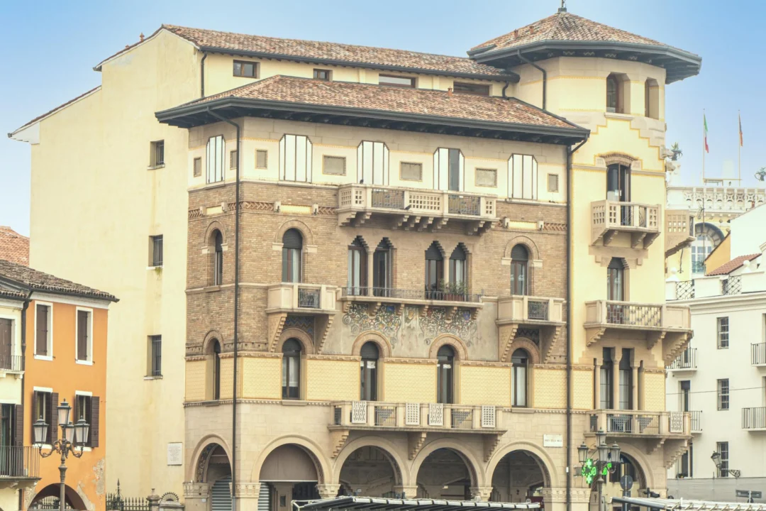 Góry i natura — Sestri Levante Wybrzeże Liguryjskie Włochy