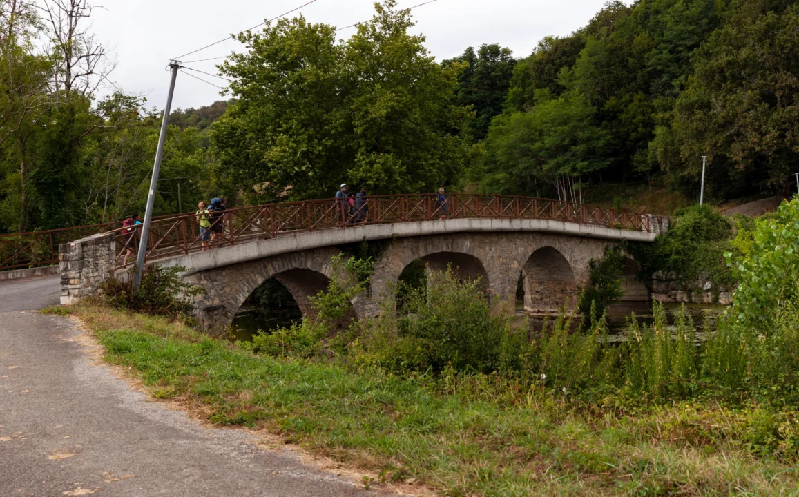 Kurort i widoki — Stary Most na rzece Ribnica Podgorica Czarnogóra