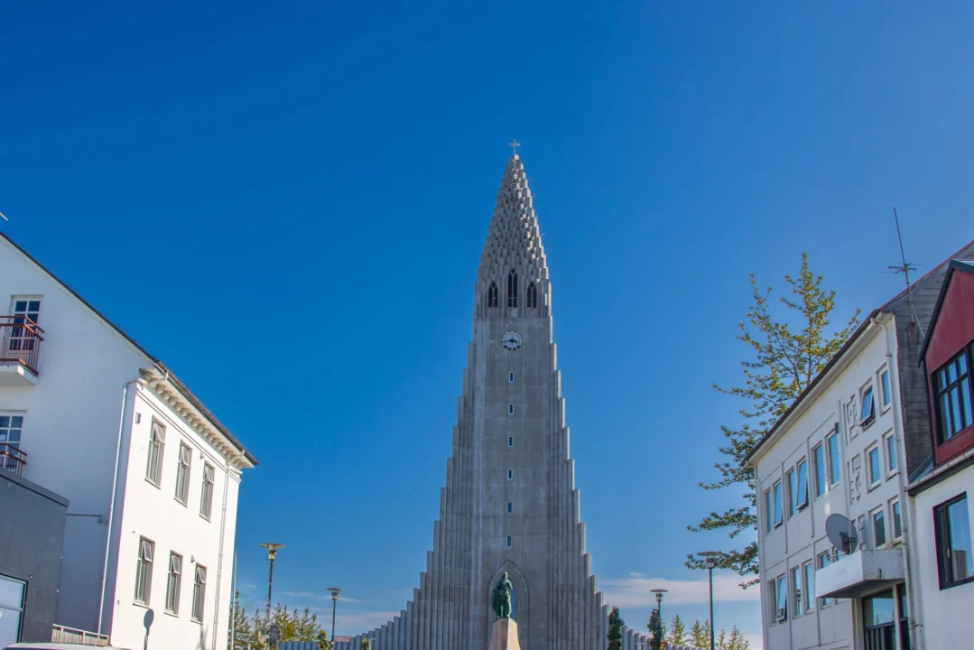 Atrakcje turystyczne — Sun Voyager Reykjavik Islandia