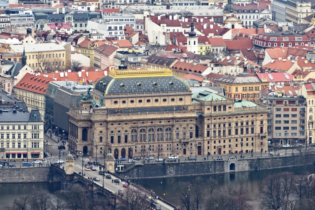 Kurort i widoki — Teatr Narodowy Praga Czechy