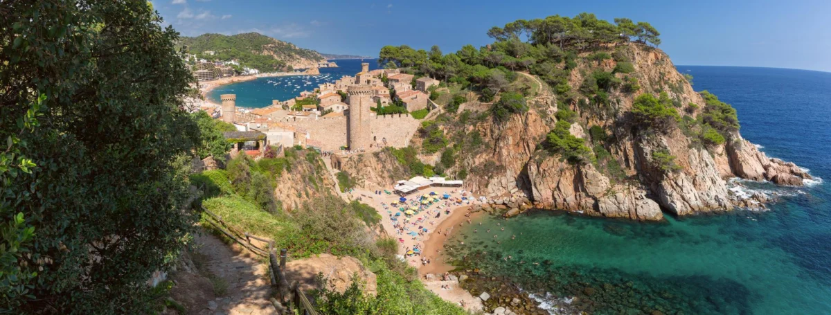 Góry i natura — Tossa de Mar Costa Brava Hiszpania