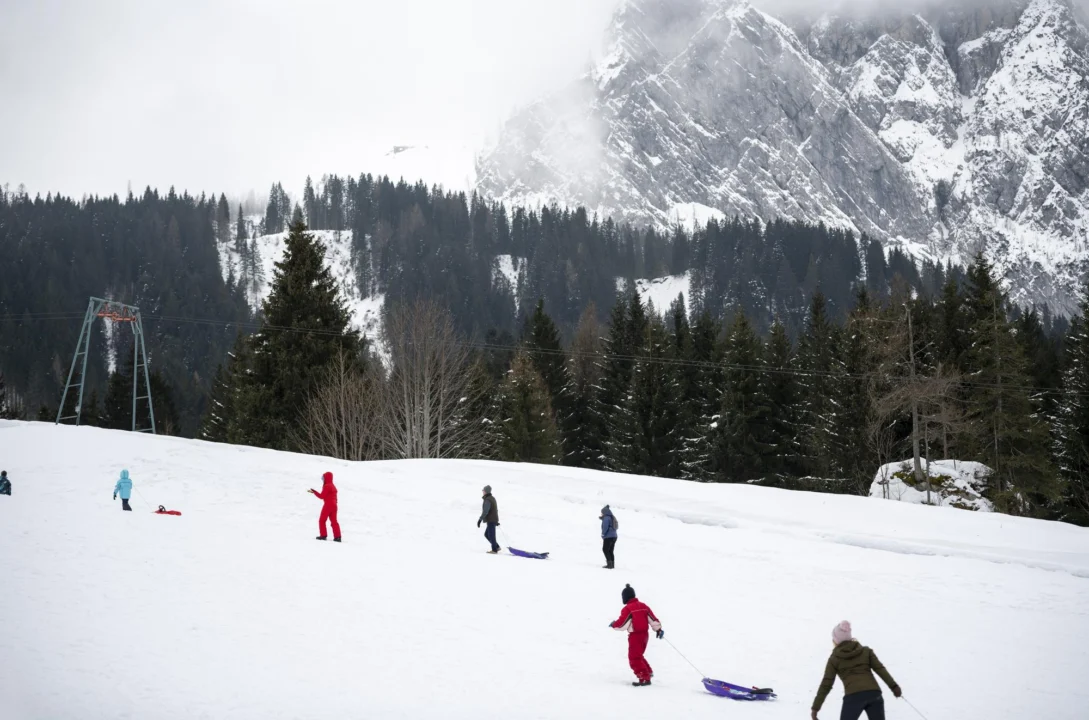 Góry i natura — Val di Fassa Trentino Włochy