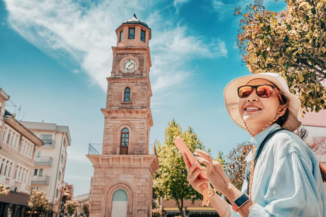 Miasto i architektura — Wieża zegarowa Antalya Turcja