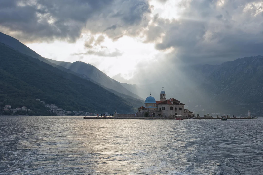 Miasto i architektura — Wybrzeże Jońskie Albania